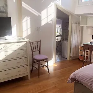 Lovely Independent Mini-apartment In Apartamento Roma