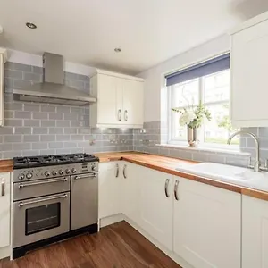 Apartamento Cosy Roseburn Apartment, - 2 Bedrooms, Free Parking, Edimburgo